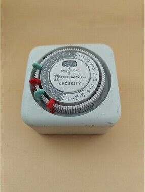 Intermatic TN711 Heavy Duty Mechanical Outlet Timer Tested Working